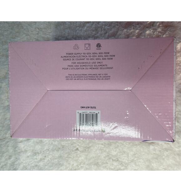 Hello Kitty Toaster Pink 2 Slice Bread Toaster Kitty Imprint Cool Touch NEW Pink - Picture 6 of 9